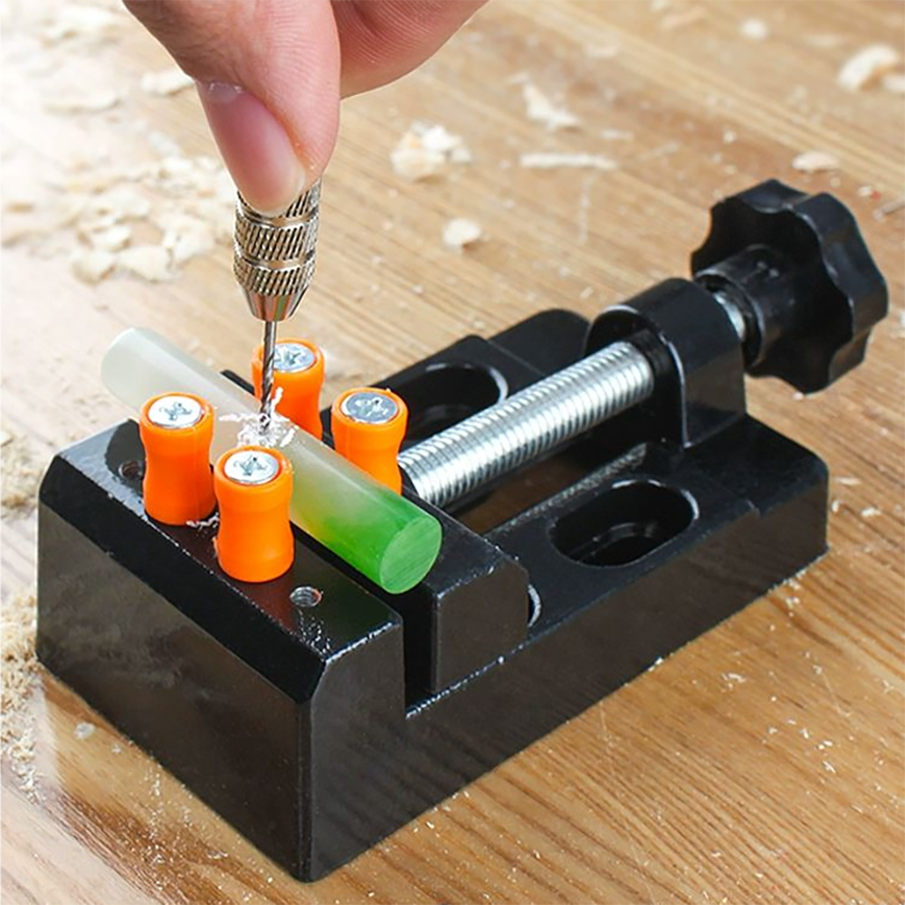 مكبس طاولة صغير شديد التحمل 57 - مراجعة Woodworking Bench Vise وسعره